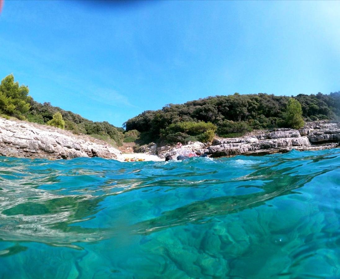 Cave With Free Parking Apartment Pula Luaran gambar