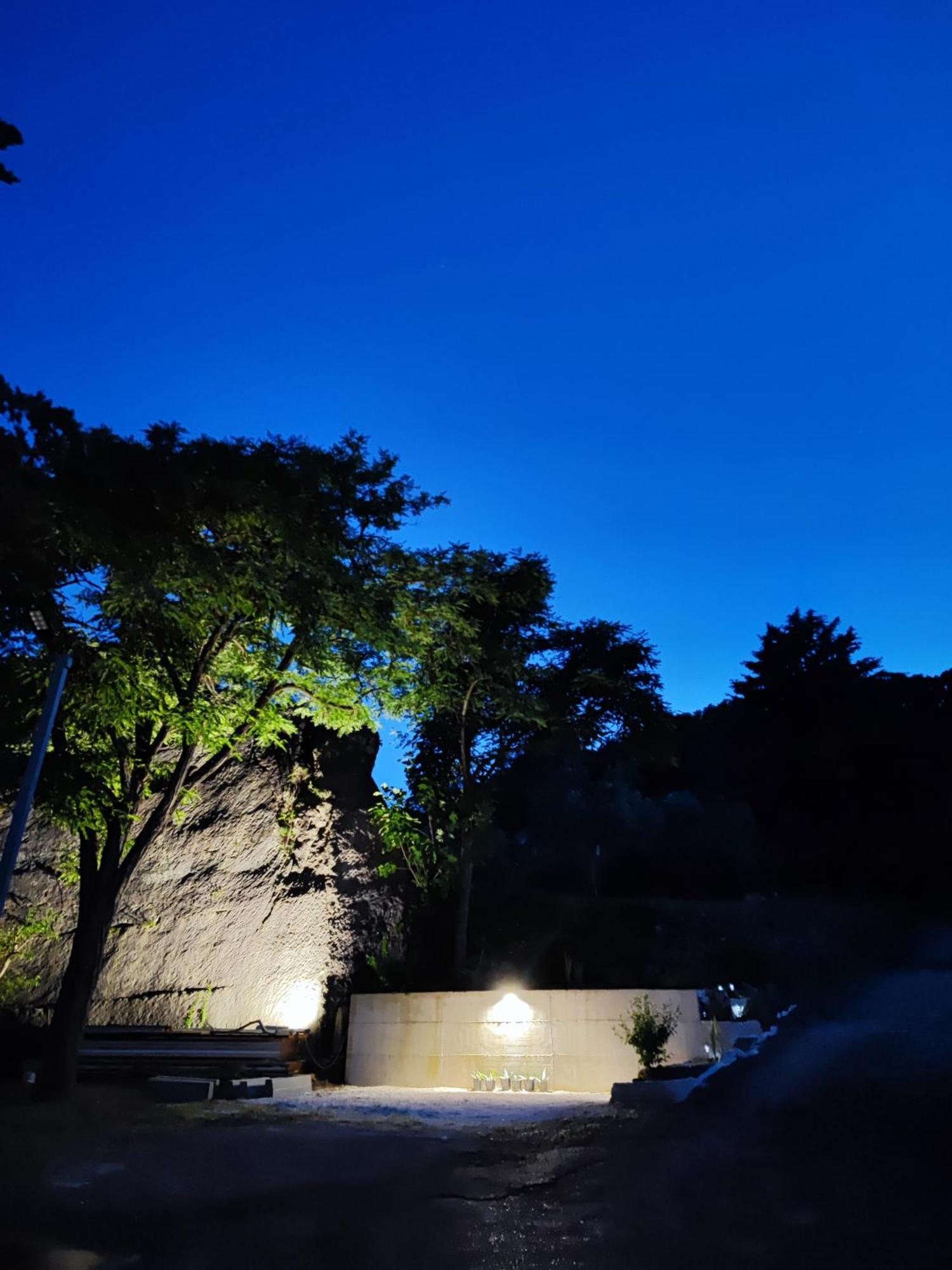 Cave With Free Parking Apartment Pula Luaran gambar